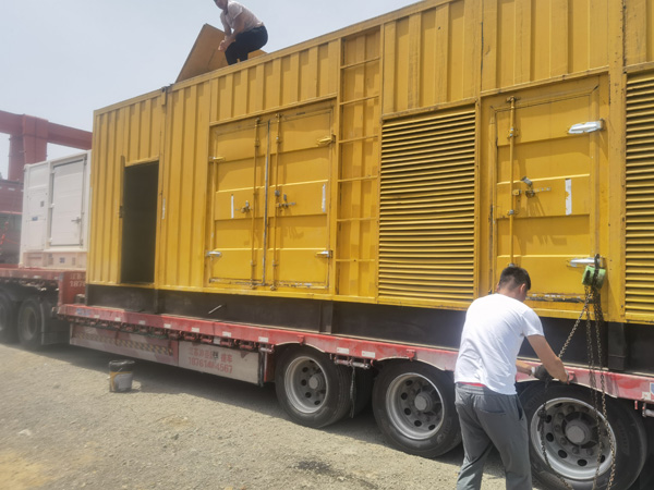 雅江汽油发电机对供油装置的要求