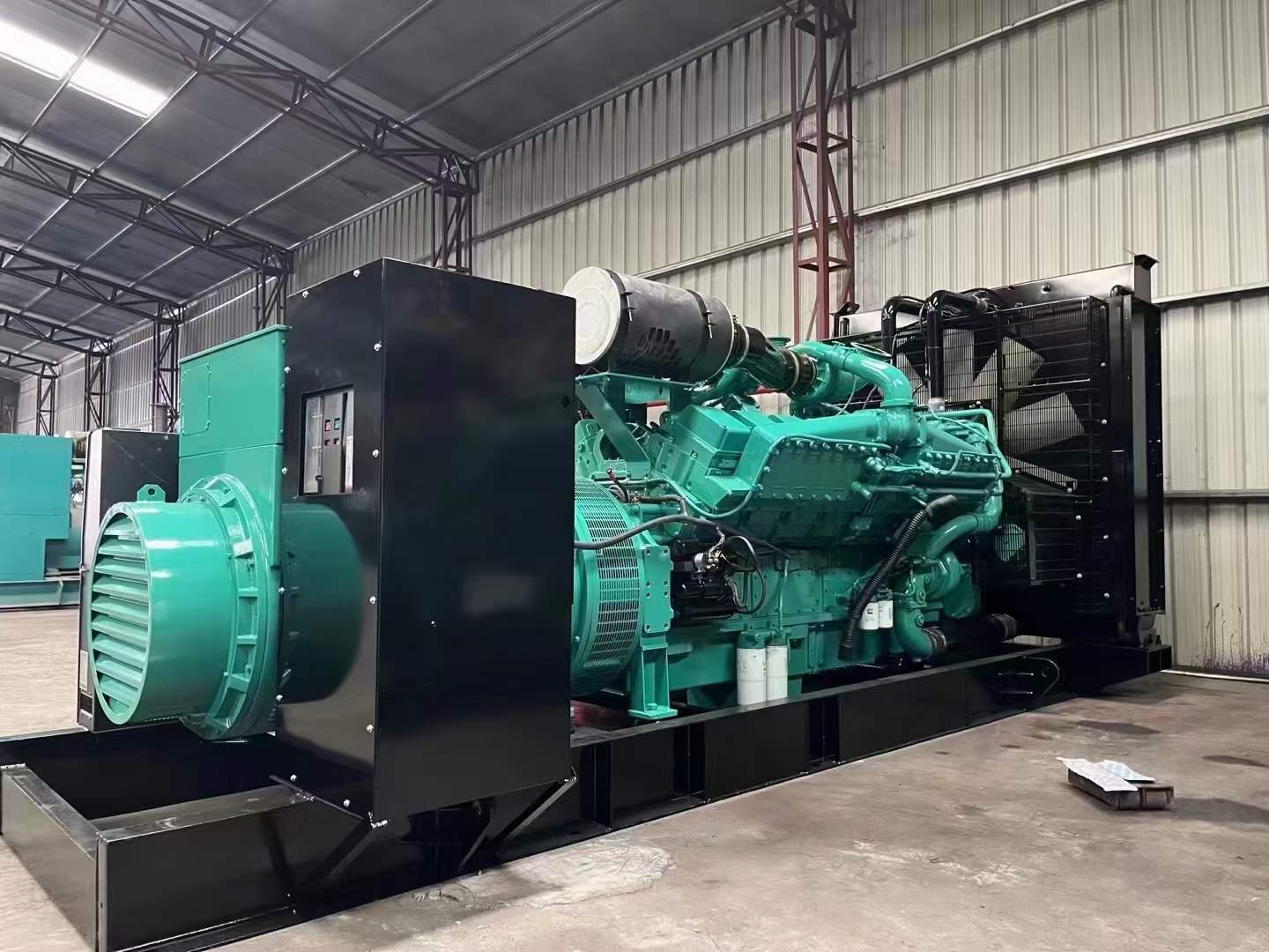 雅江如何评估无功补偿装置的性能和效果？