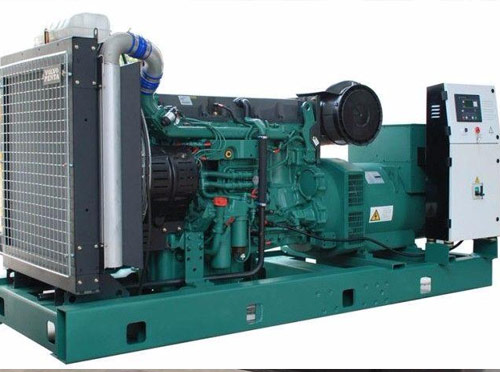 雅江升级现有发电机组的成本大概是多少？