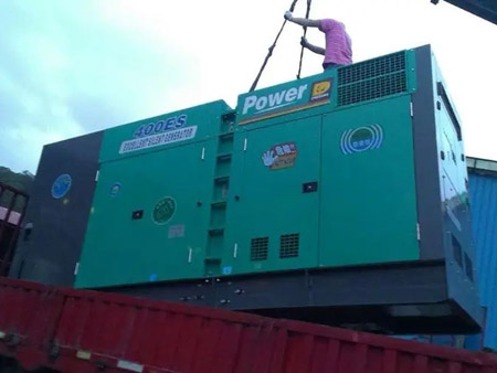 雅江空气滤清器的更换周期一般是多久？