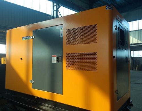 雅江汽油发电机组电瓶电解液的密度应该保持在什么范围？